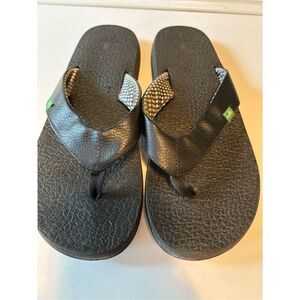 Sanuk Flip Flops
